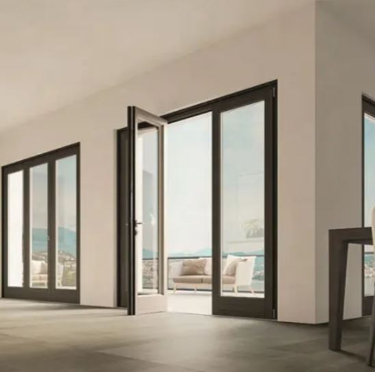 Glass Door With Hinged Return Panel